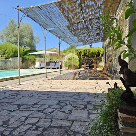 Roulotte Fleur Des Champs Villa Sigalens Kültér fotó